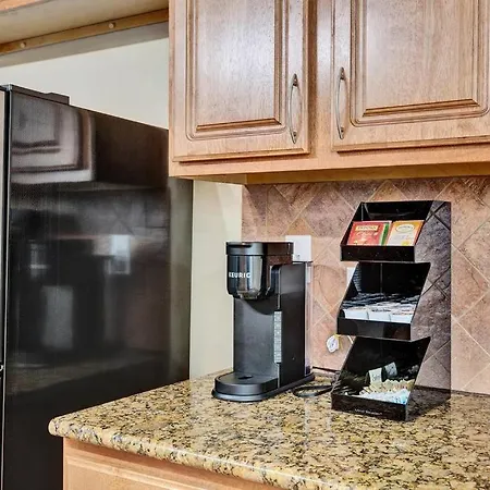 Spacious Home-Queen Suite-Game Room-Movie Room Austin Exterior photo